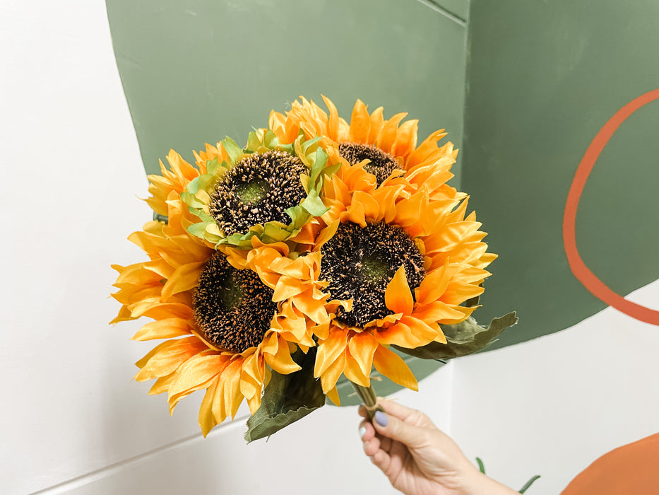 Faux Sunflower Bunch